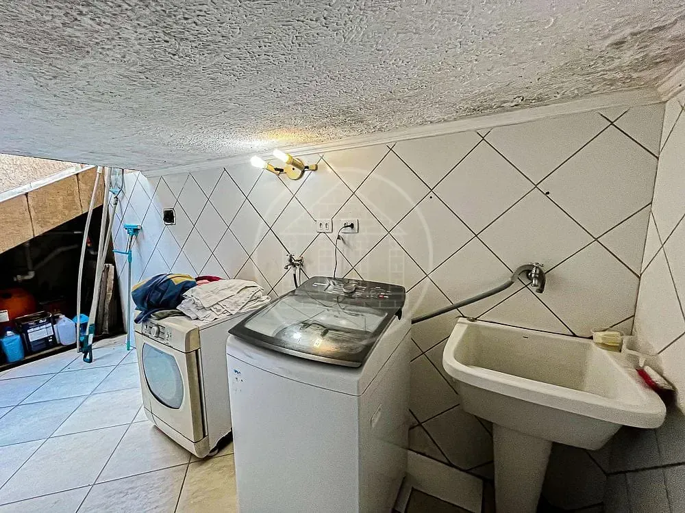 Sobrado, 3 quartos, 250 m² - Foto 3