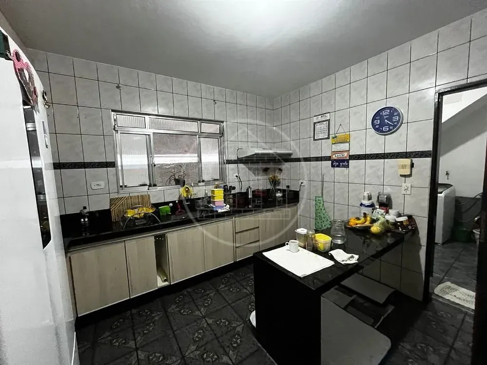 Sobrado, 2 quartos, 240 m² - Foto 6