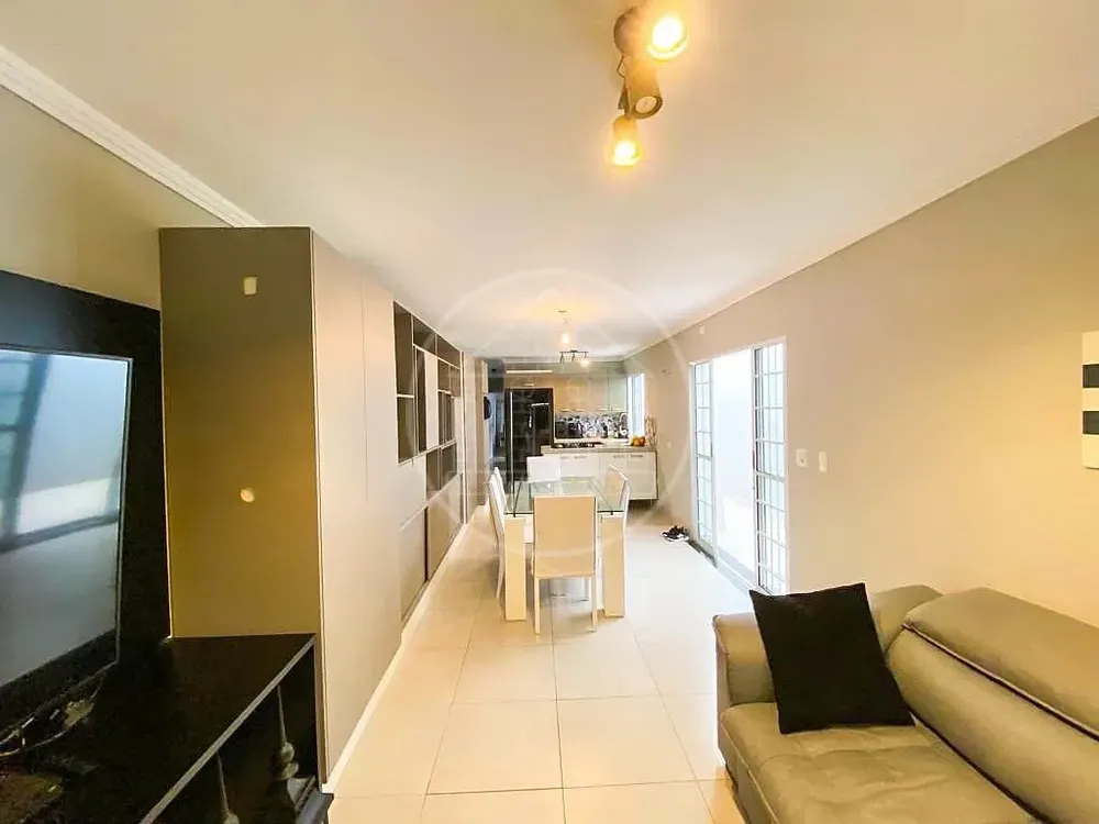 Casa, 3 quartos, 100 m² - Foto 1
