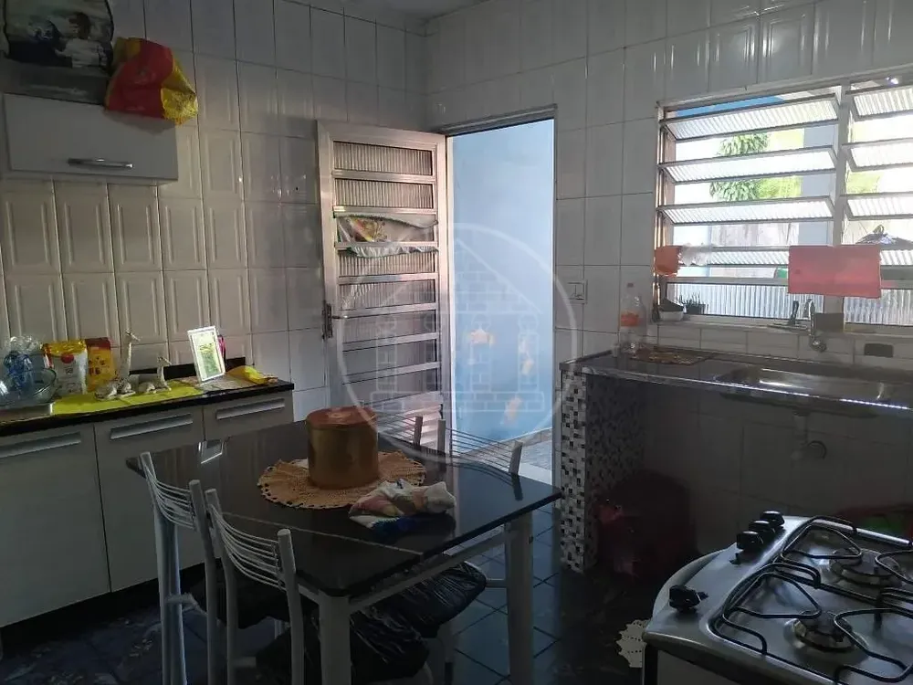 Casa, 2 quartos, 200 m² - Foto 14