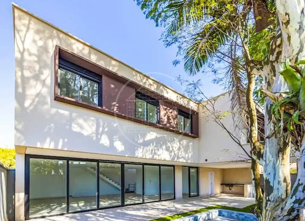 Sobrado, 4 quartos, 350 m² - Foto 1