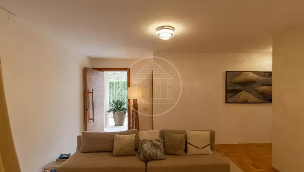Sobrado, 4 quartos, 380 m² - Foto 2