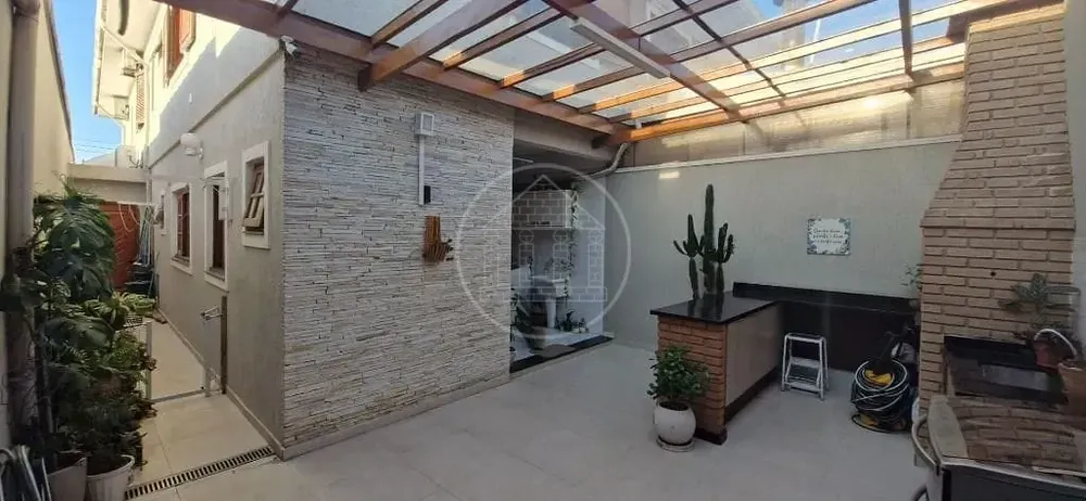 Casa, 4 quartos, 185 m² - Foto 1