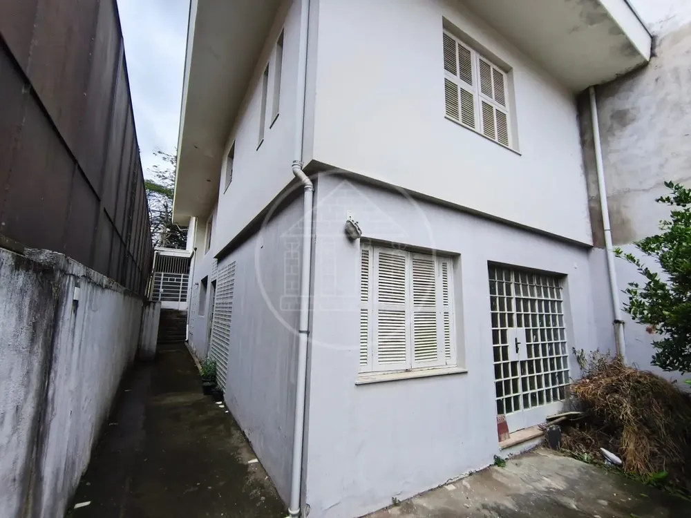 Sobrado, 4 quartos, 253 m² - Foto 1