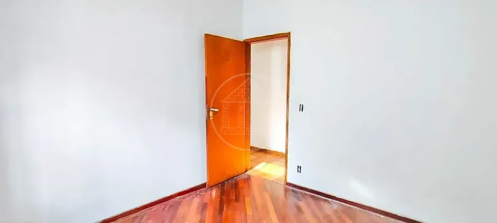Casa, 3 quartos, 250 m² - Foto 11