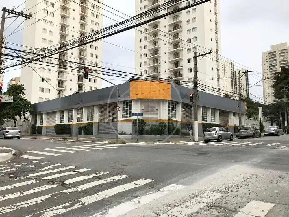 Prédio Inteiro, 840 m² - Foto 1