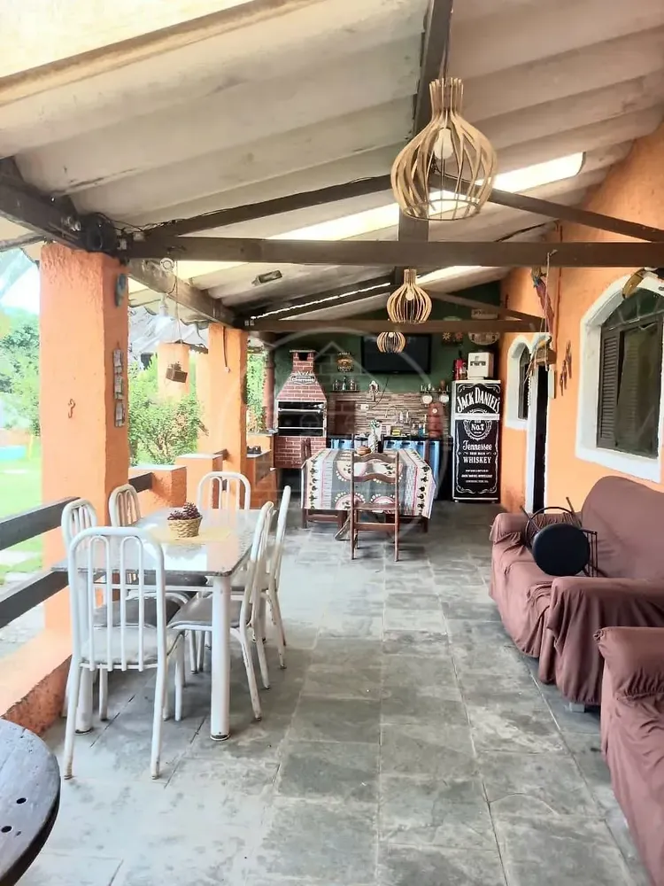 Chácara, 3 quartos, 1700 m² - Foto 2