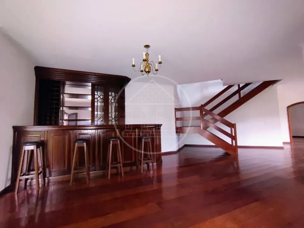 Sobrado, 5 quartos, 500 m² - Foto 1