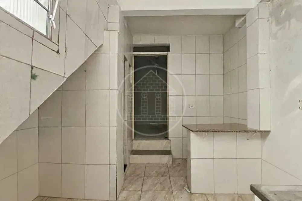 Sobrado, 4 quartos, 180 m² - Foto 2