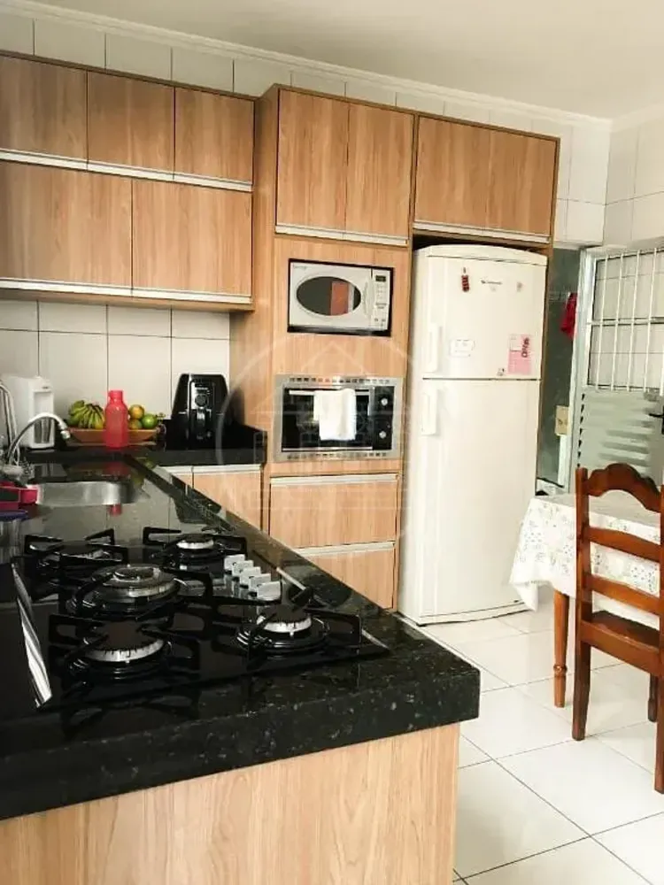 Casa, 3 quartos, 292 m² - Foto 2