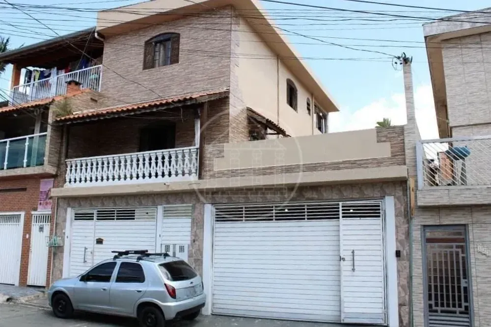 Sobrado, 3 quartos, 180 m² - Foto 1