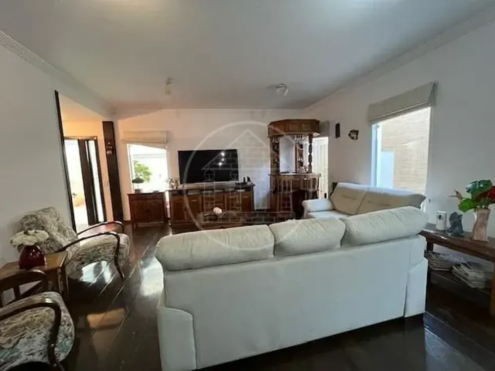Casa, 4 quartos, 256 m² - Foto 11