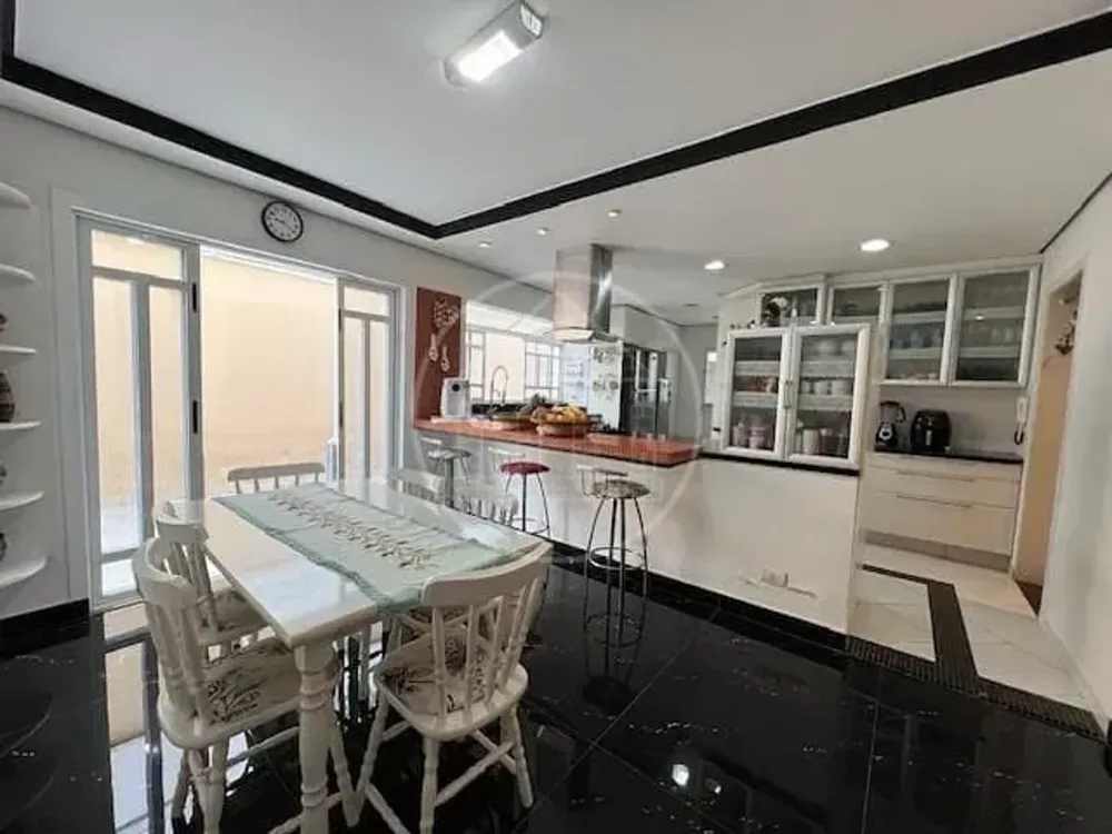 Casa, 4 quartos, 256 m² - Foto 7