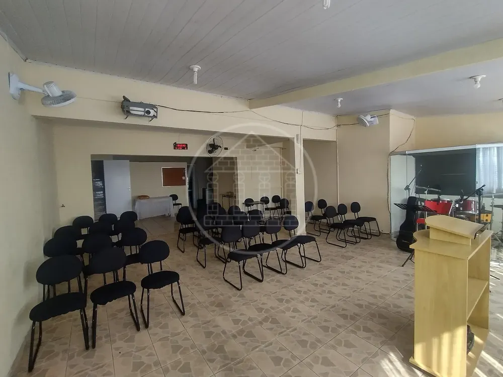 Sobrado, 1 quarto, 182 m² - Foto 1