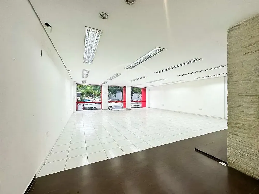 Prédio Inteiro, 570 m² - Foto 1