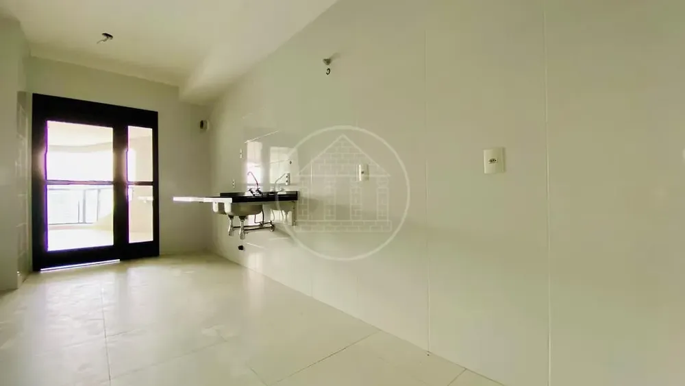 Apartamento, 4 quartos, 227 m² - Foto 11