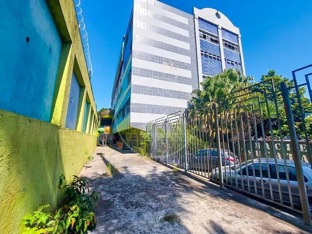 Prédio Inteiro, 3000 m² - Foto 1