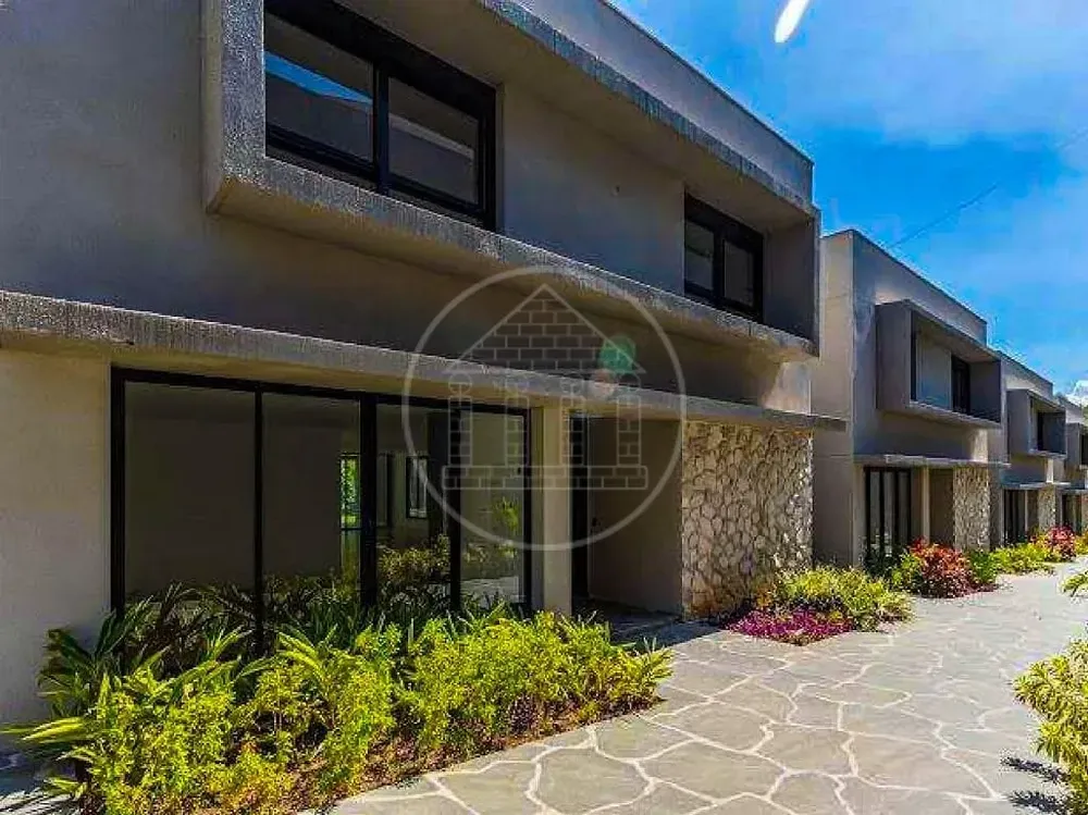 Sobrado, 4 quartos, 838 m² - Foto 1