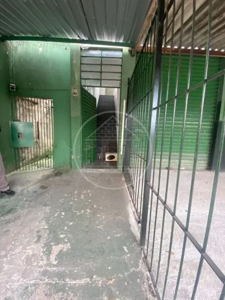 Sobrado, 1 quarto, 250 m² - Foto 2