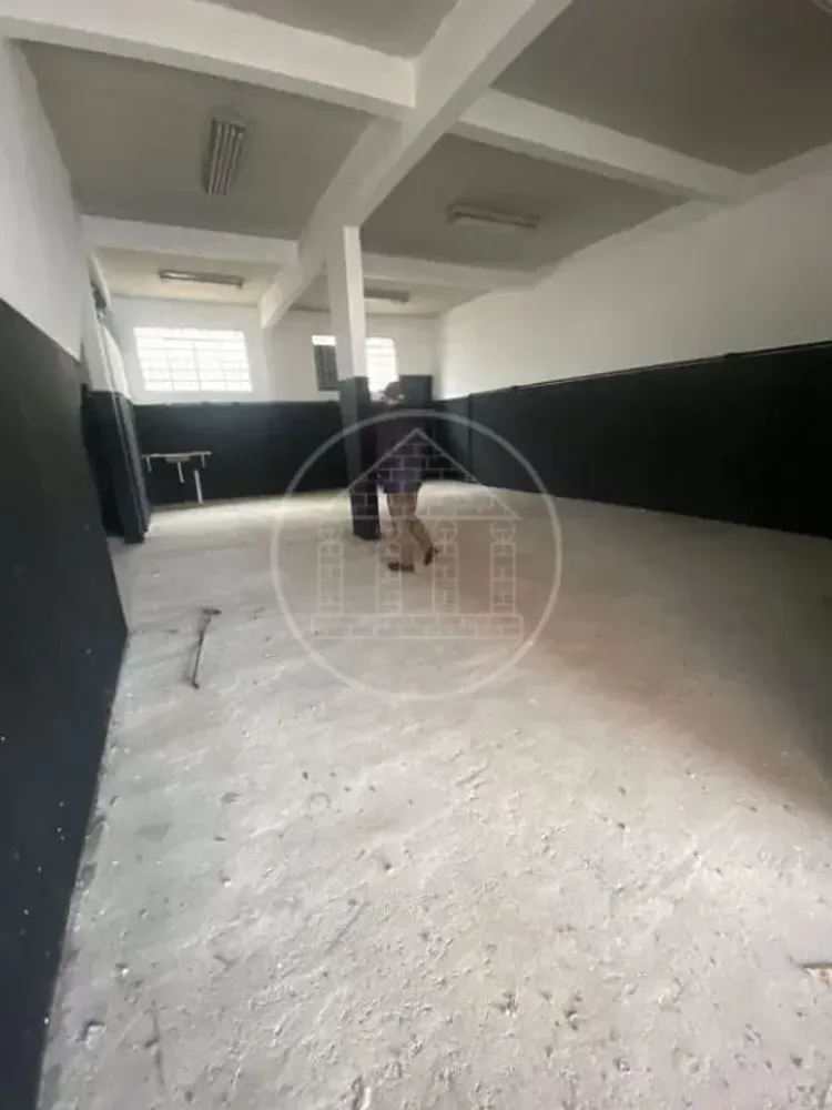 Sobrado, 1 quarto, 250 m² - Foto 8