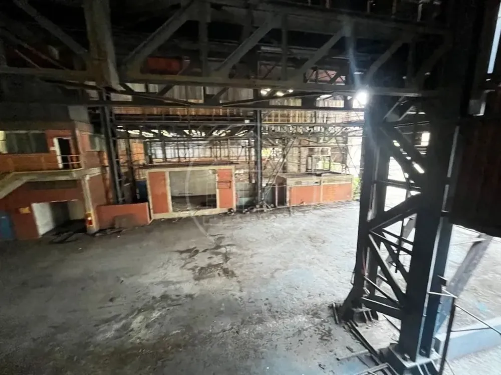 Depósito-Galpão, 2600 m² - Foto 1