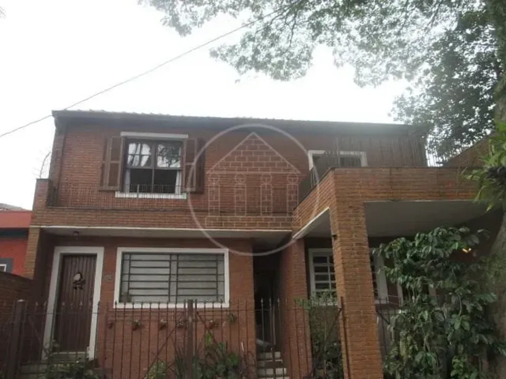 Sobrado, 2 quartos, 270 m² - Foto 1
