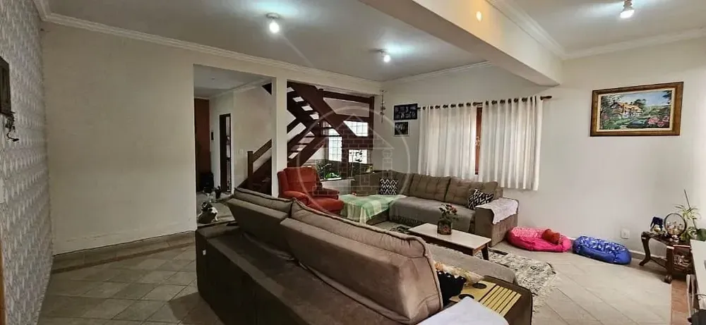 Casa, 3 quartos, 244 m² - Foto 9