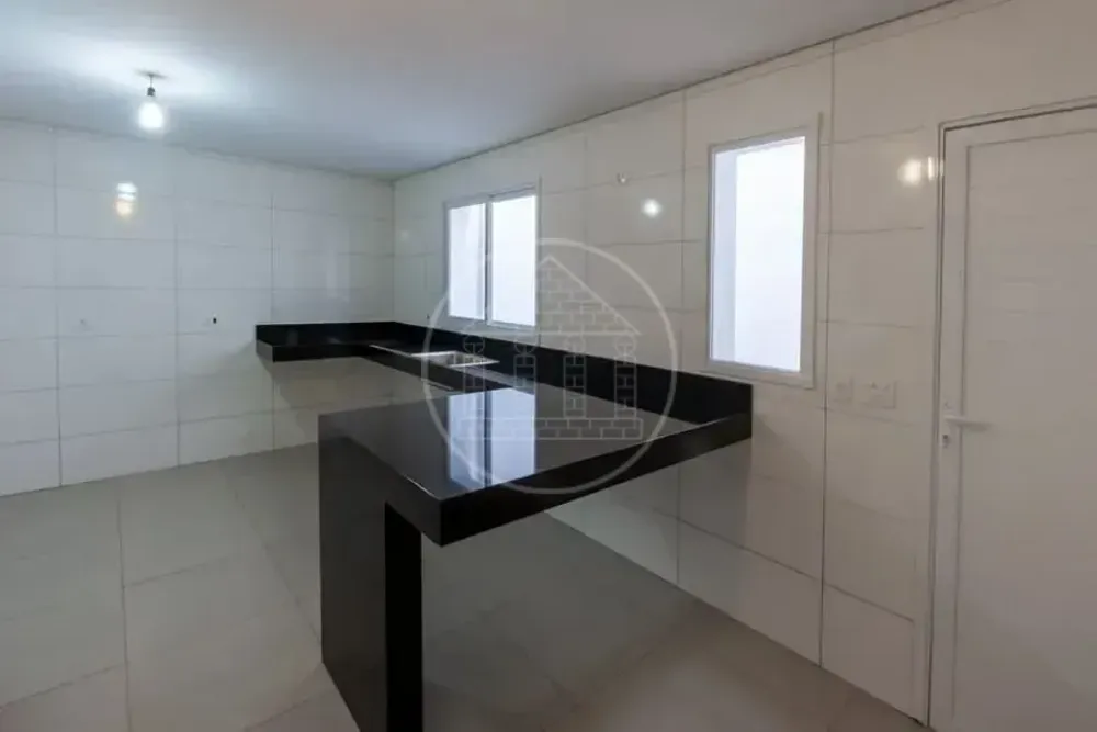 Casa, 3 quartos, 360 m² - Foto 12