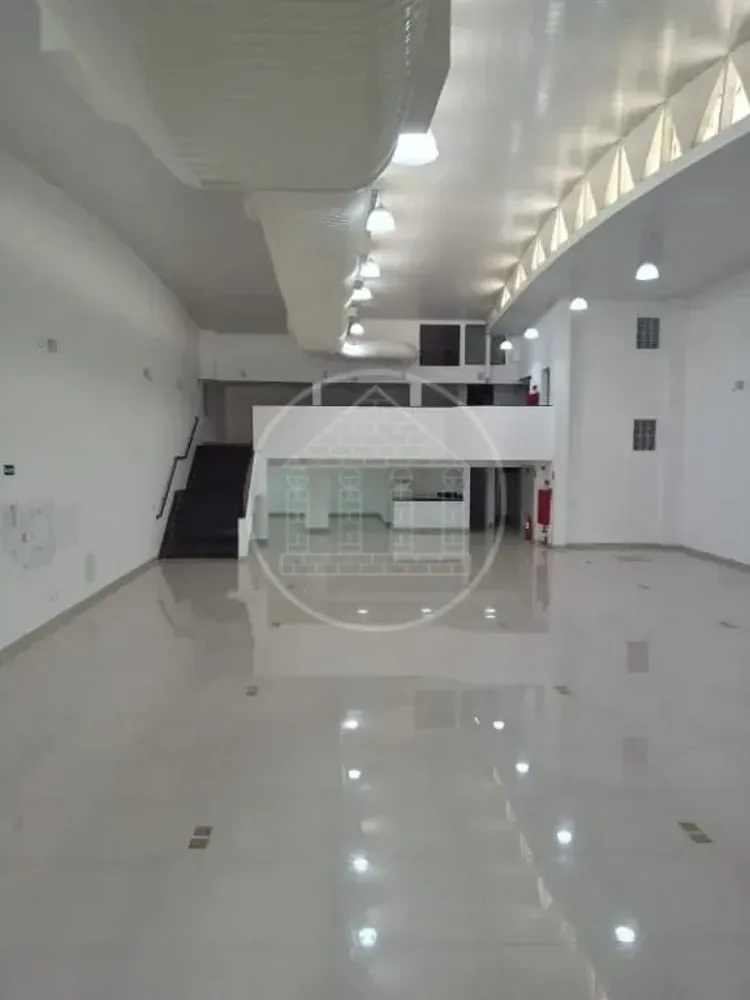 Prédio Inteiro, 860 m² - Foto 1