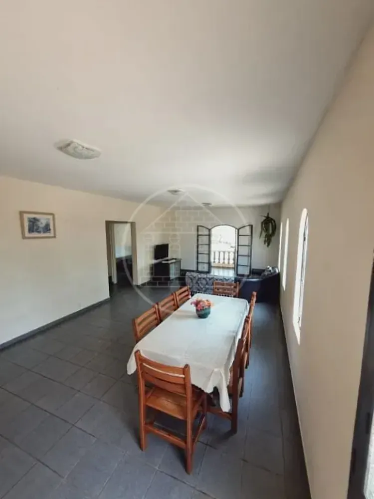 Casa, 3 quartos, 250 m² - Foto 13