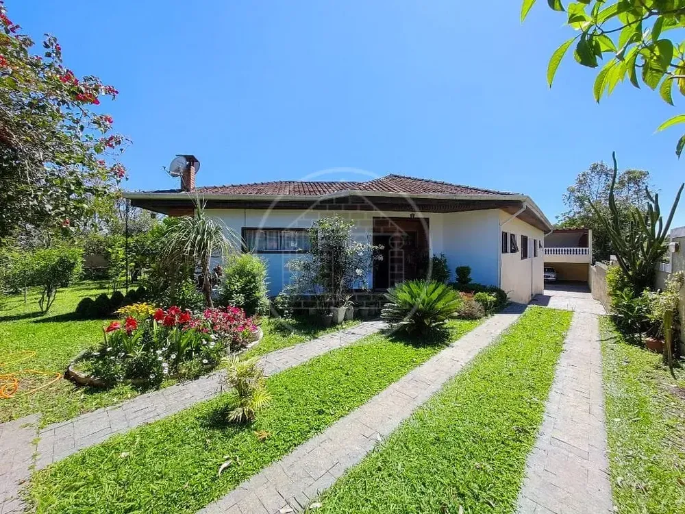 Casa, 4 quartos, 248 m² - Foto 1
