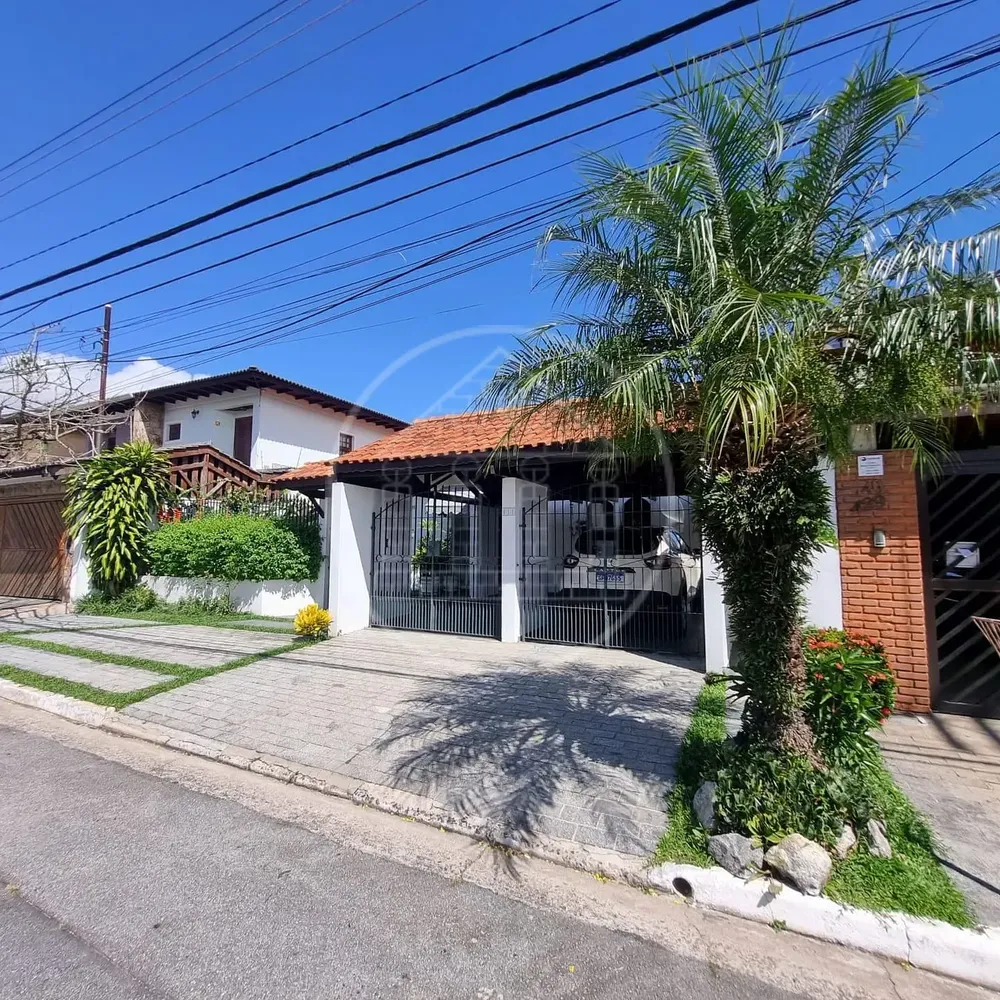Casa, 3 quartos, 200 m² - Foto 1