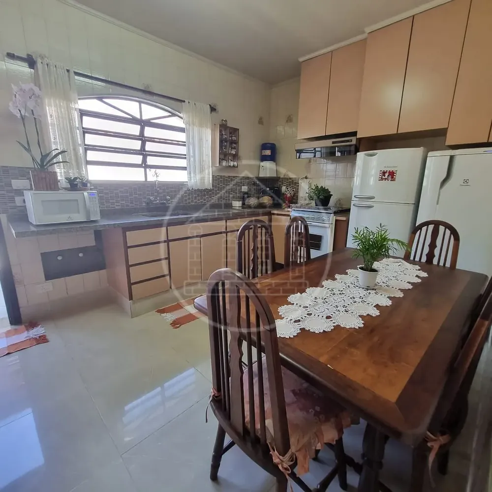 Casa, 3 quartos, 200 m² - Foto 10
