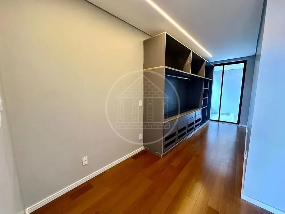 Sobrado, 3 quartos, 270 m² - Foto 8