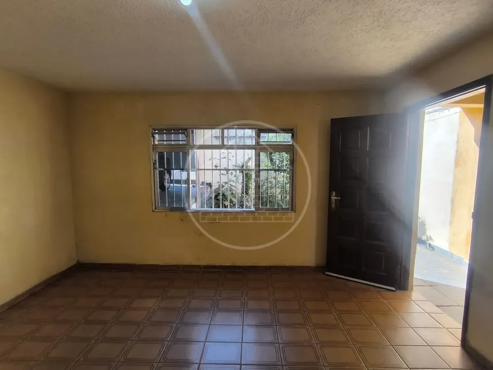 Casa, 4 quartos, 200 m² - Foto 3