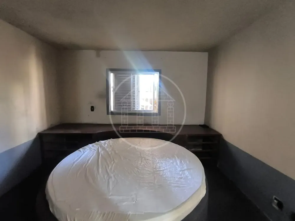 Casa, 4 quartos, 200 m² - Foto 12