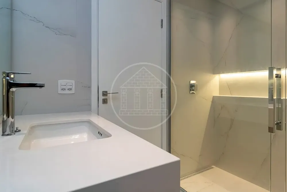 Apartamento, 3 quartos, 213 m² - Foto 4