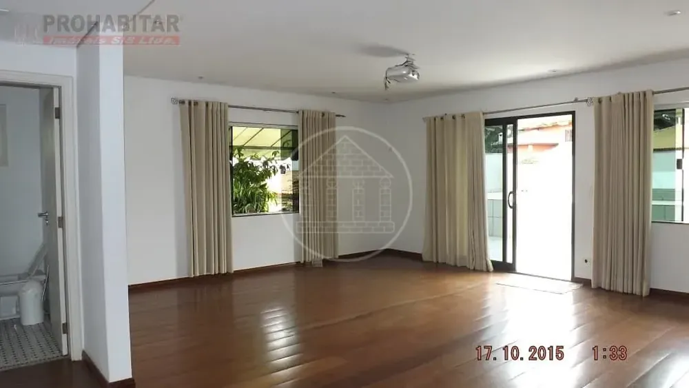 Sobrado, 4 quartos, 442 m² - Foto 1