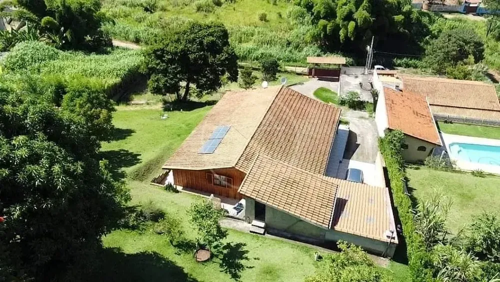 Chácara, 3 quartos, 2300 m² - Foto 2