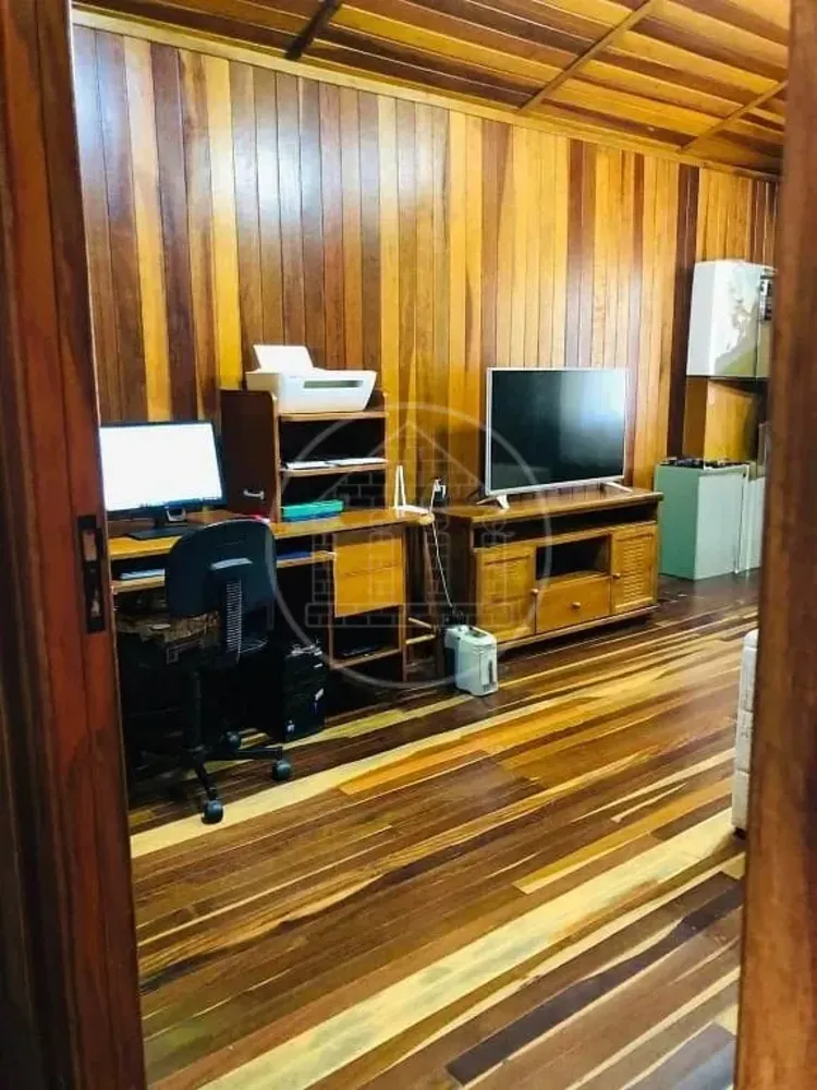 Chácara, 3 quartos, 2300 m² - Foto 4