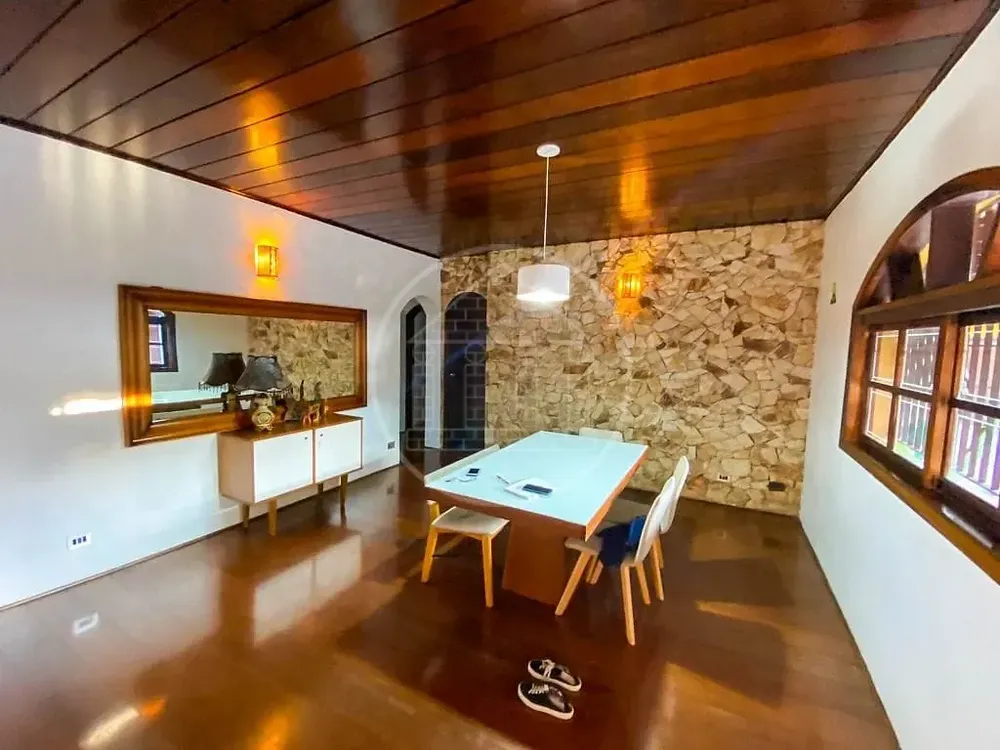 Casa, 3 quartos, 200 m² - Foto 11