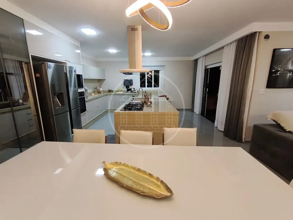 Casa, 3 quartos, 280 m² - Foto 3