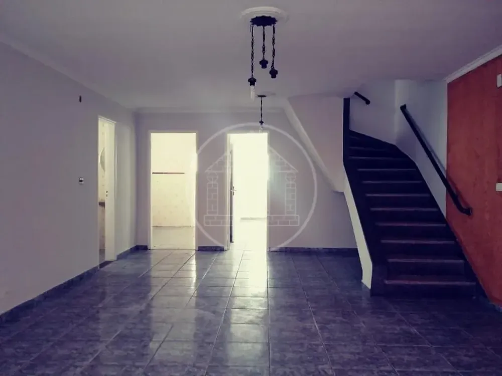 Sobrado, 4 quartos, 200 m² - Foto 1