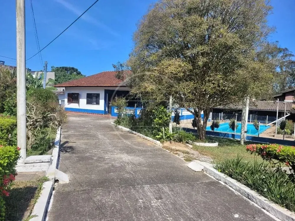 Chácara, 4 quartos, 1800 m² - Foto 1