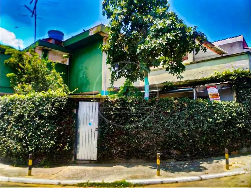Casa, 7 quartos, 230 m² - Foto 2