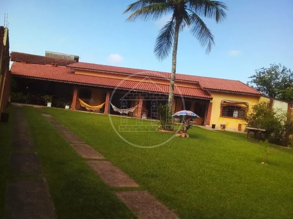 Casa, 2 quartos, 170 m² - Foto 1