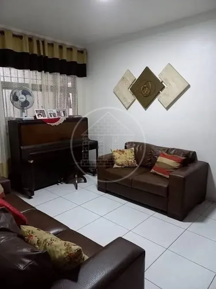 Casa, 3 quartos, 131 m² - Foto 2