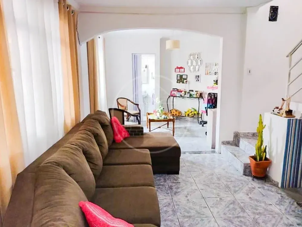 Sobrado, 3 quartos, 180 m² - Foto 1