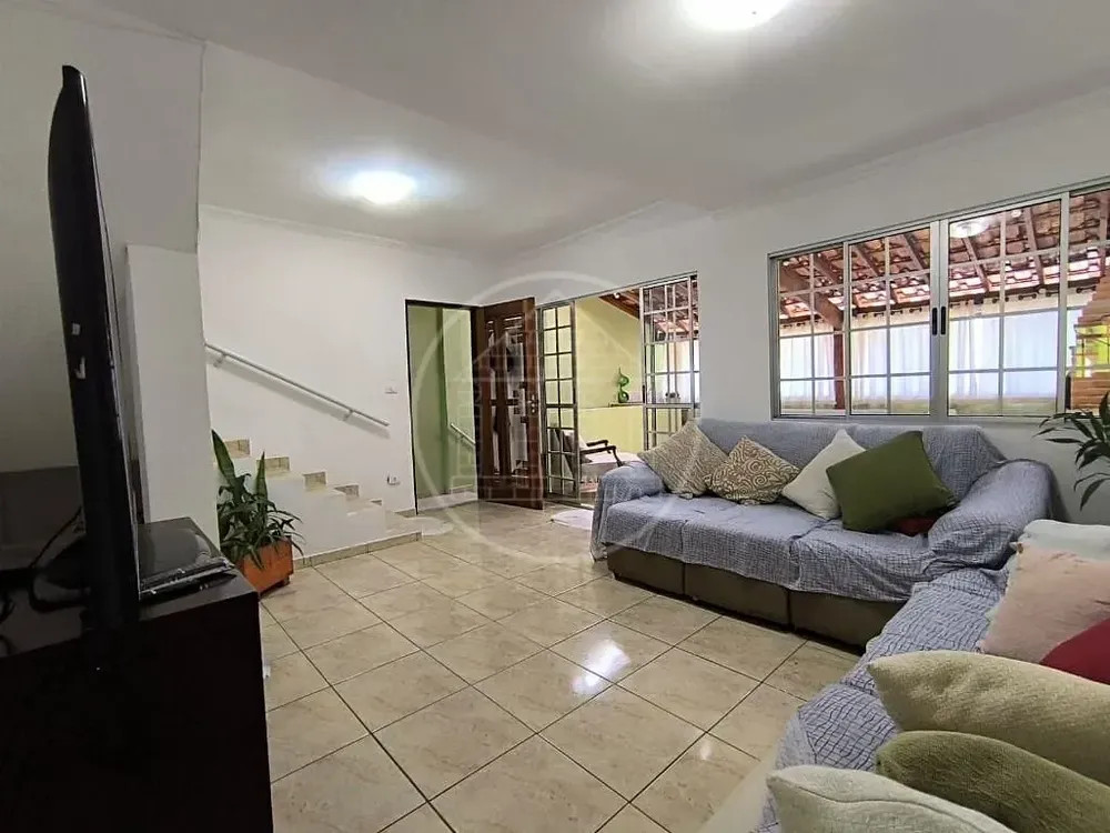 Sobrado, 3 quartos, 200 m² - Foto 4