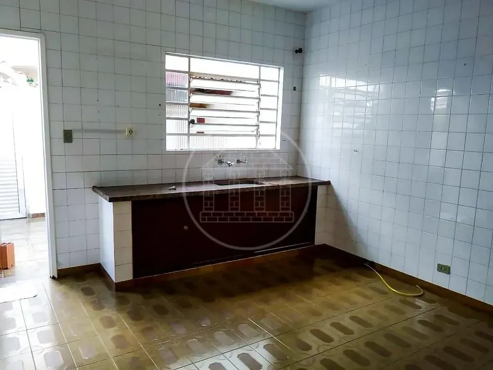 Casa, 5 quartos, 240 m² - Foto 4